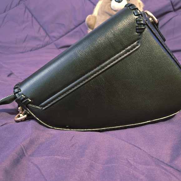 Elegant Black Women's Bag - Picture 2 of 5